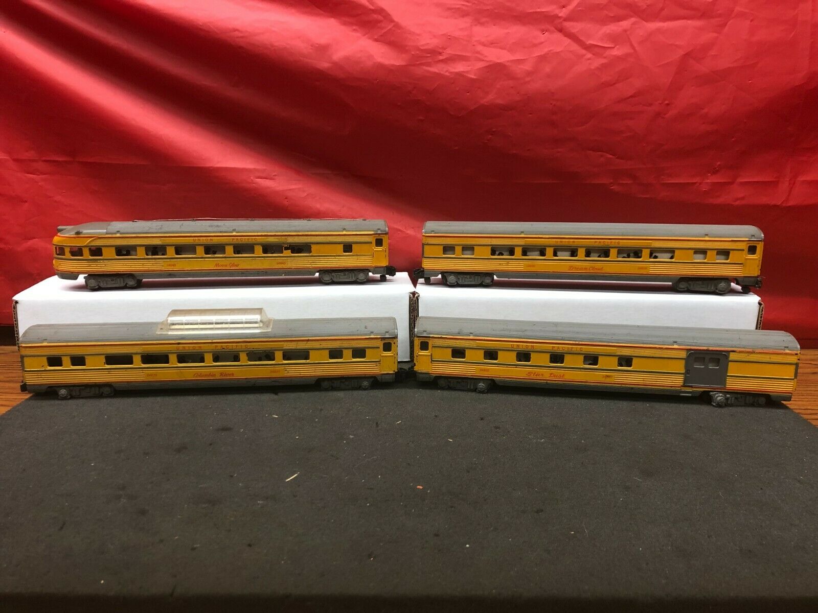 American Flyer S Gauge 4pcs Parts Lot 4 Yellow Union Pacific Passenger Cars